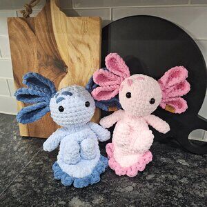 Handmade Crochet Axolotl Plushie – 12” Amigurumi in Pink or Blue